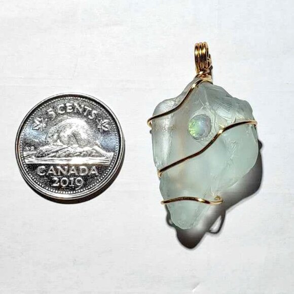 Sea Glass Pendant - Picture 1 of 1